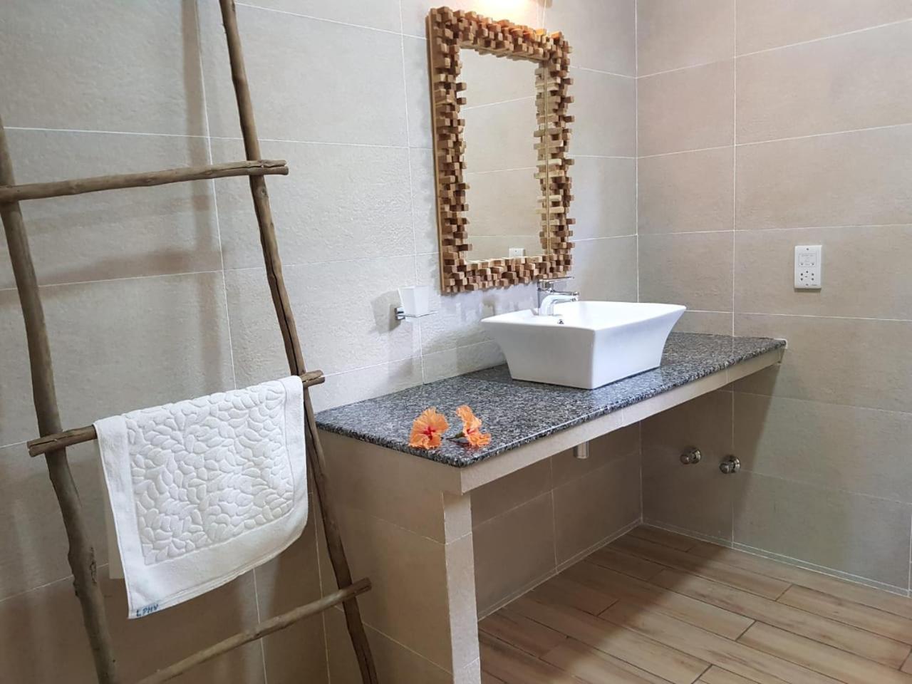 La Passe Holiday Villa Ла-Діг Екстер'єр фото